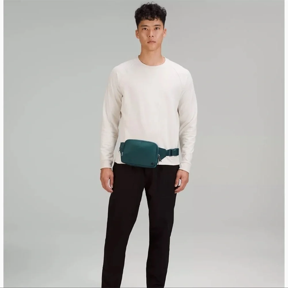 LULULEMON ATHLETICA | Everywhere Belt Bag Large in Green Jasper